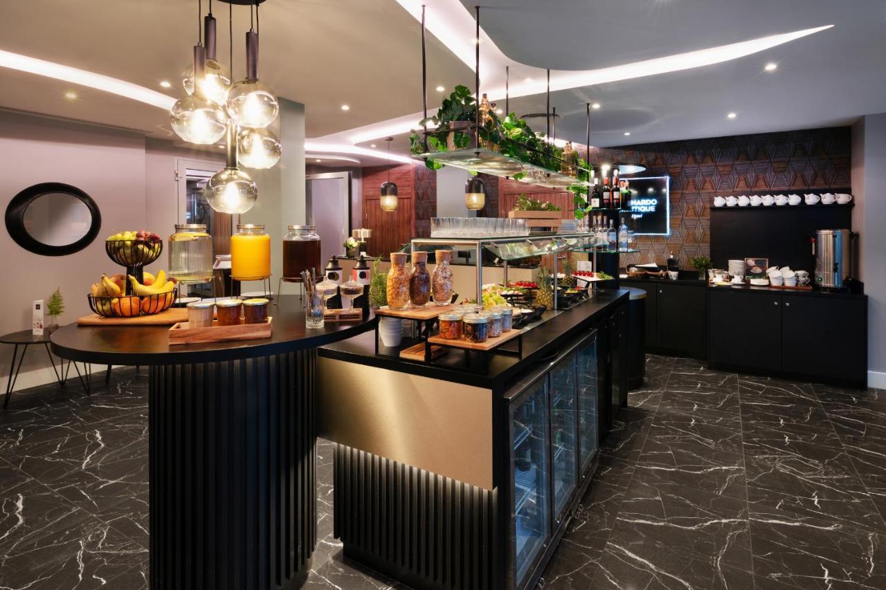 Leonardo Boutique Center Hotel